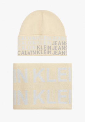 Шапка и шарф Calvin Klein Jeans